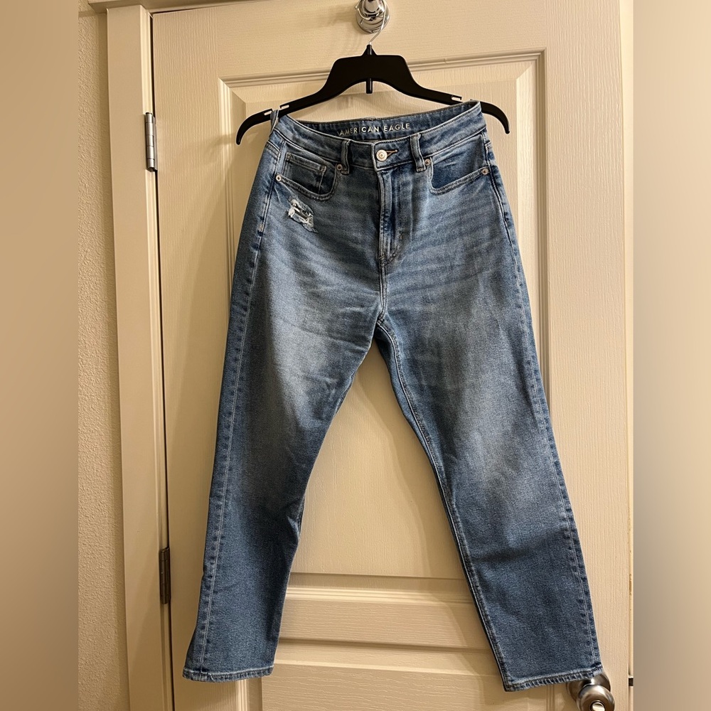 American eagle Mom jeans